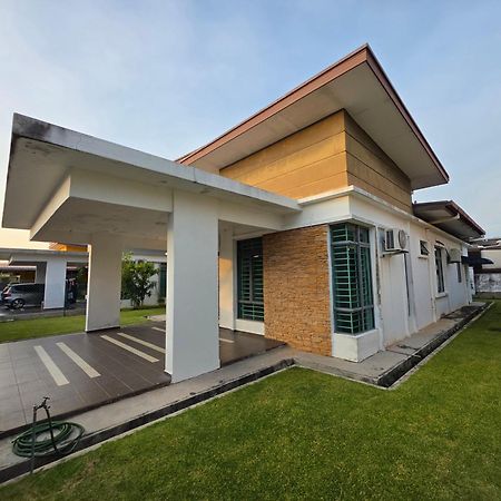 Siantan In Paya Rumput Near Std Hang Jebat, Sg Udang & Uitm Lendu Malakka Dış mekan fotoğraf